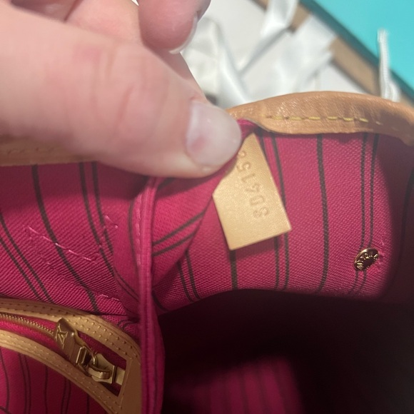 Louis Vuitton Neverfull MM Monogram Pivoine Pink - Picture 15 of 16